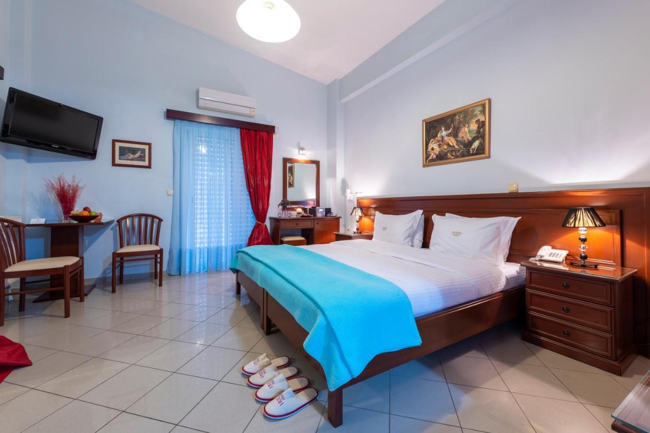 Irida Beach Resort Suites Kyparissia Exterior photo