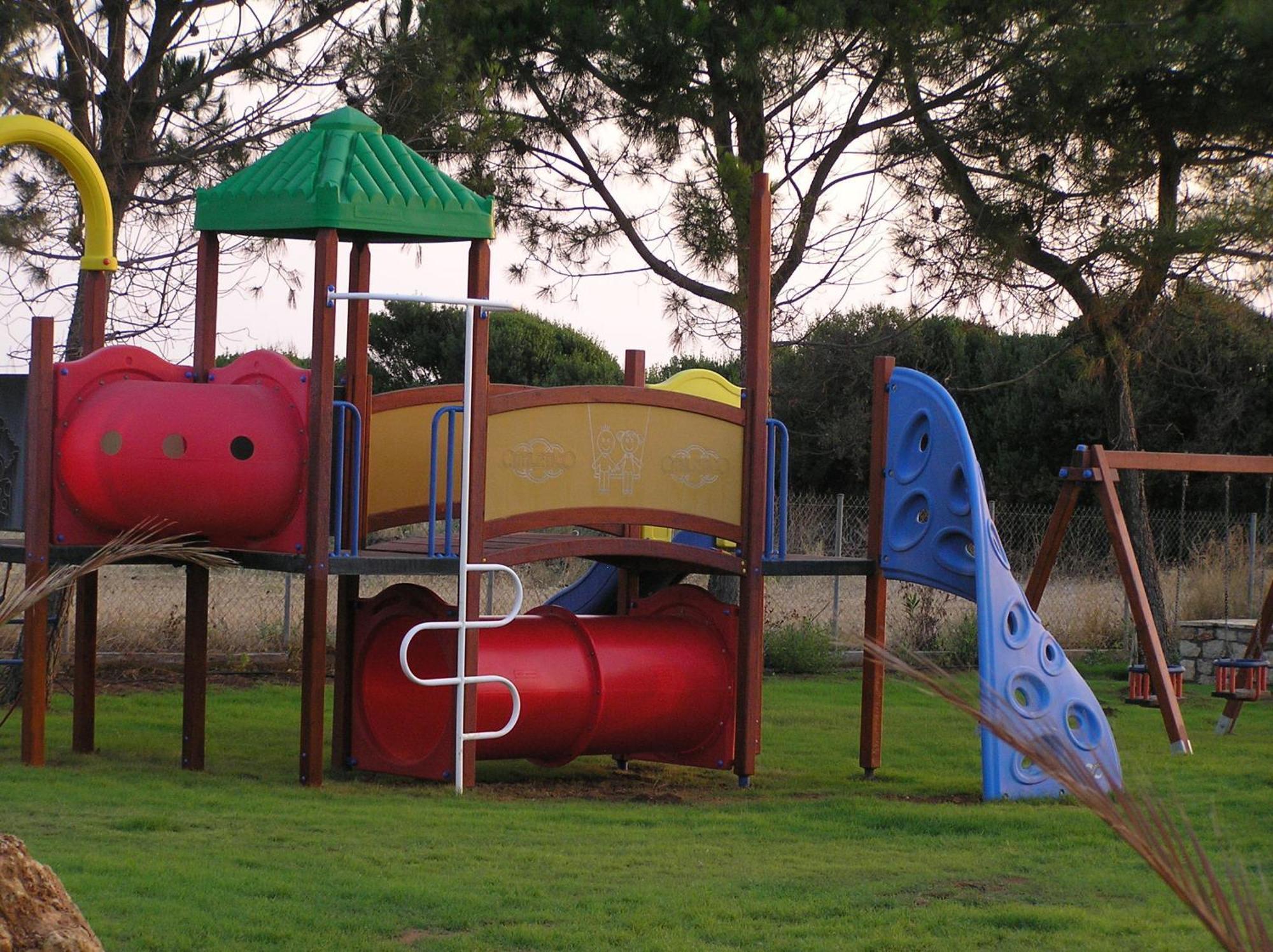 Irida Beach Resort Suites Kyparissia Exterior photo